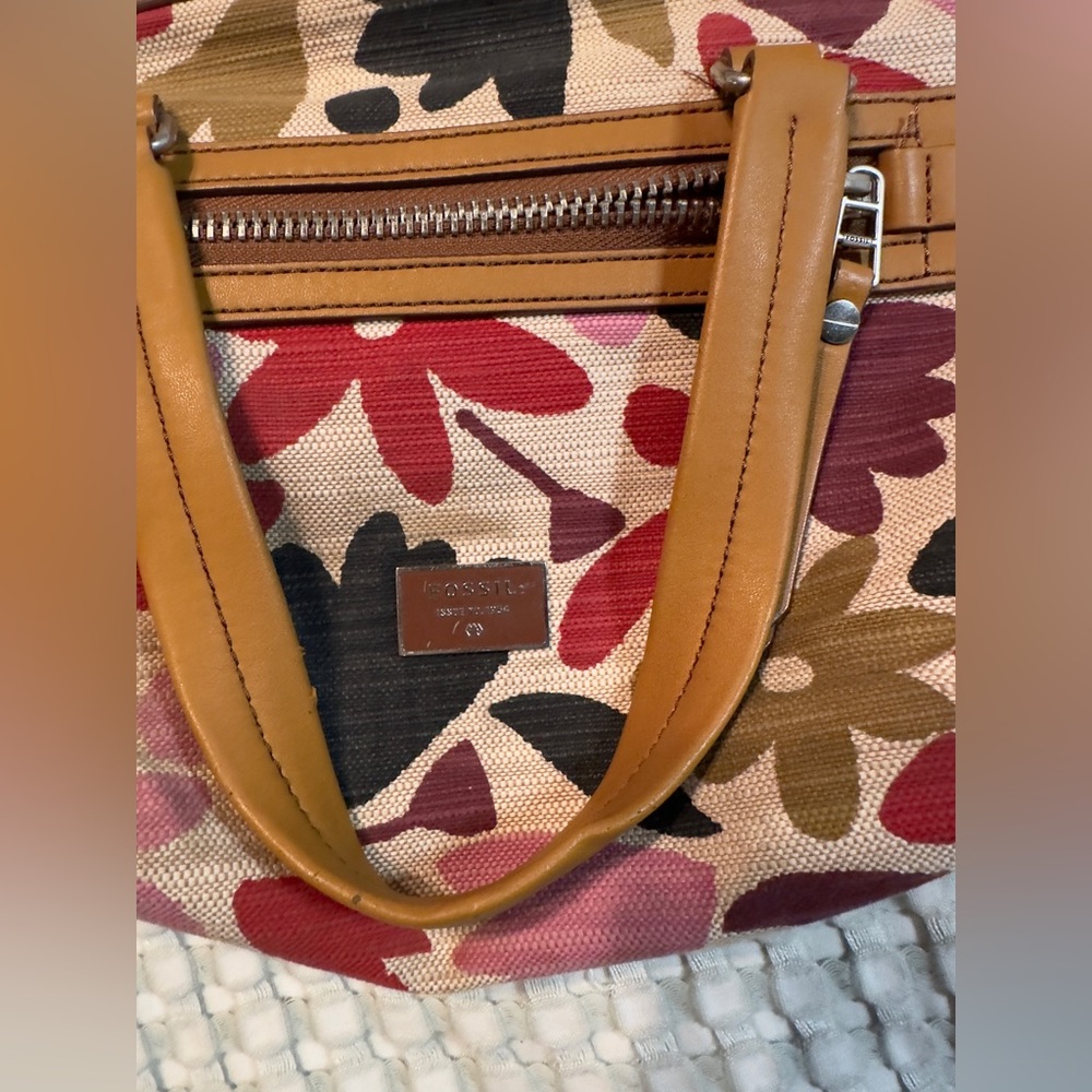 Floral Fossil bag Canvas & leather Outside zipper & slip pockets